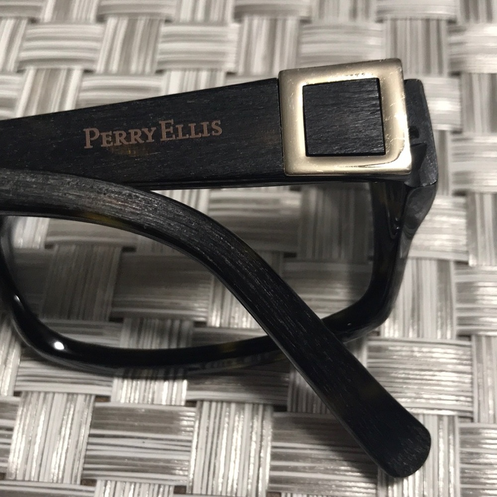 Perry Ellis Frame - Picture 8 of 8